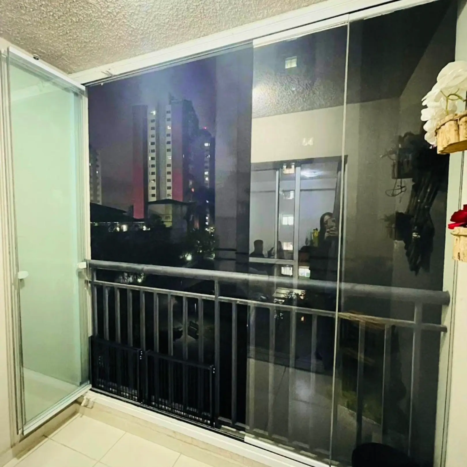Vidraçaria Camargo Glass - Empresa de Sacada Articulada na Zona Leste